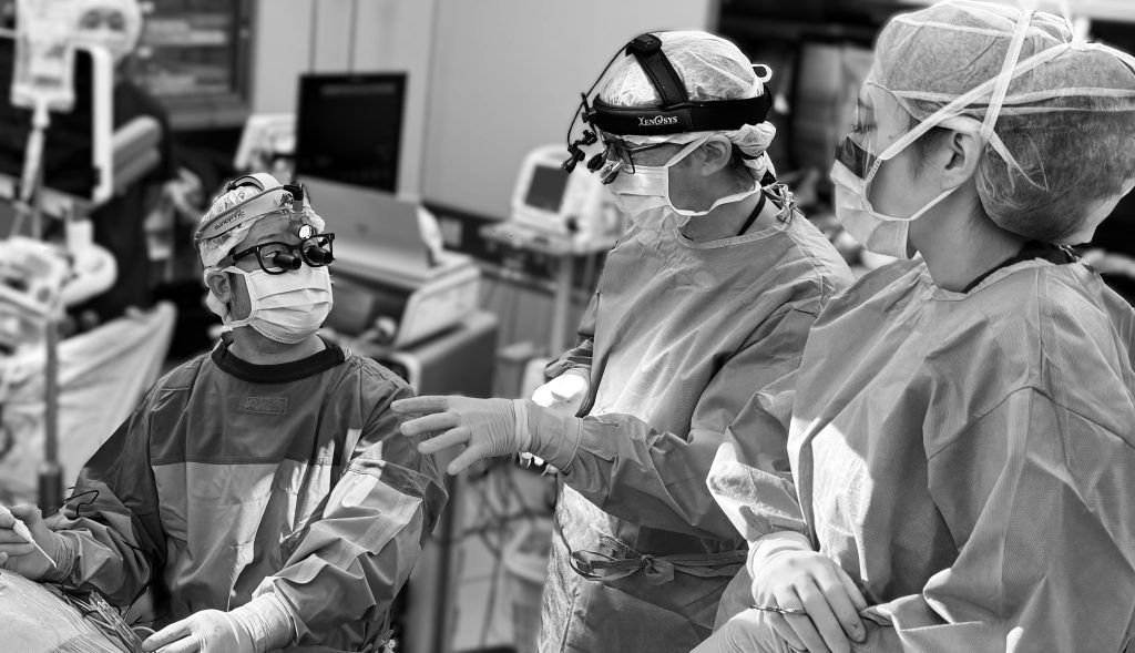 Dr. Marc Ruel teaching minimally invasive cardiac surgery techniques to cardiac surgeons in Tokyo, Japan.